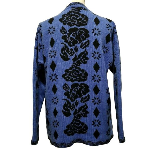 VTG 80s Blue Black Floral Sweater Womens Sz M Roses Pullover Crewneck Chunky - Picture 4 of 4